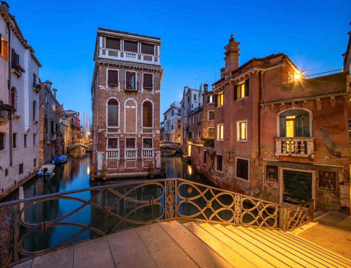 Ca Zulian Amazing Canal View Apartment Венеція Екстер'єр фото