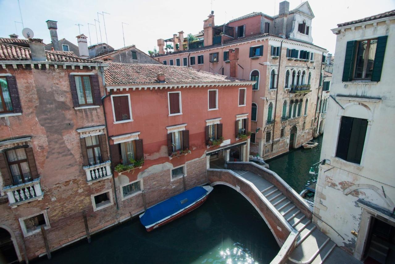Ca Zulian Amazing Canal View Apartment Венеція Екстер'єр фото